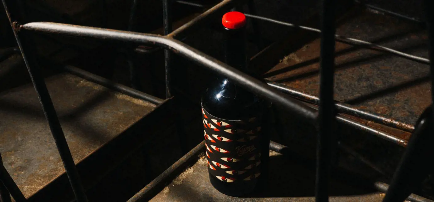 cover brand kyma.jpg